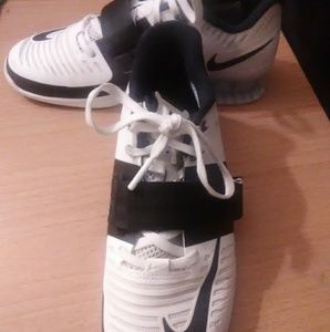 Nike flywire shoes size 7